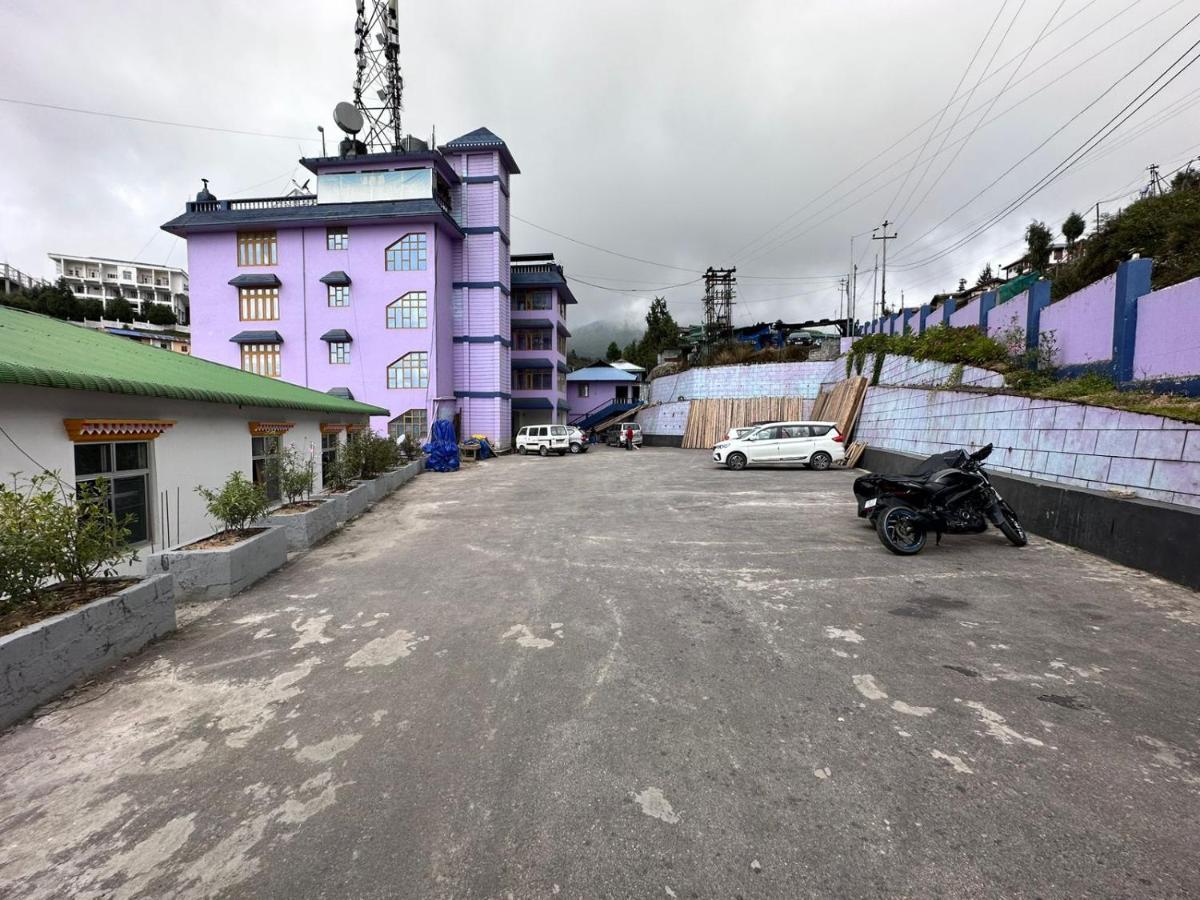 Hotel Tashi Ga Tsel Tawang Luaran gambar